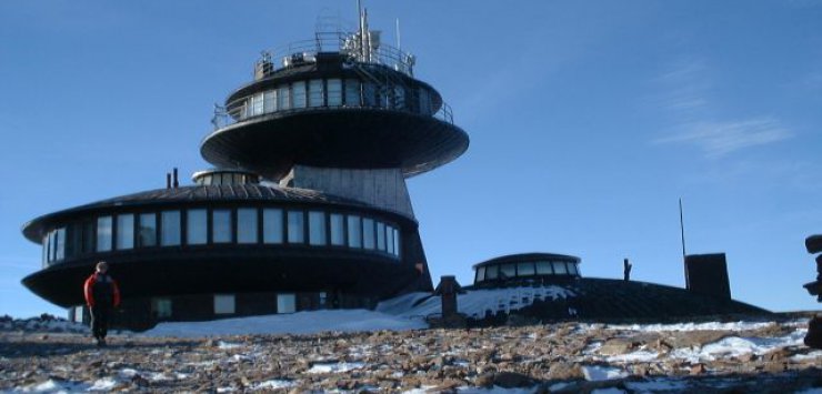 Obserwatorium meteorologiczne na Śnieżce.
